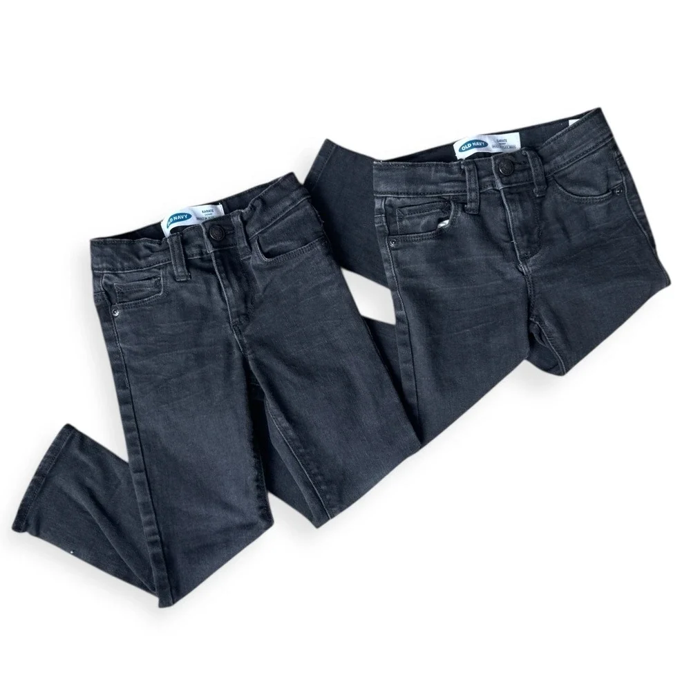 Old Navy Kids Black Karate Skinny Jeans Size 4T Bundle of 2